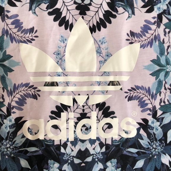Adidas t shirt - Picture 4 of 5